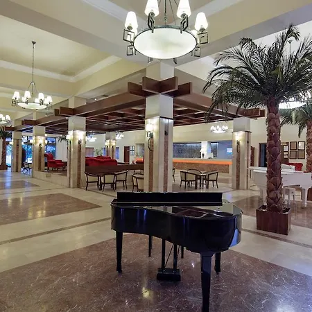 Miarosa Incekum Hotel 5*
